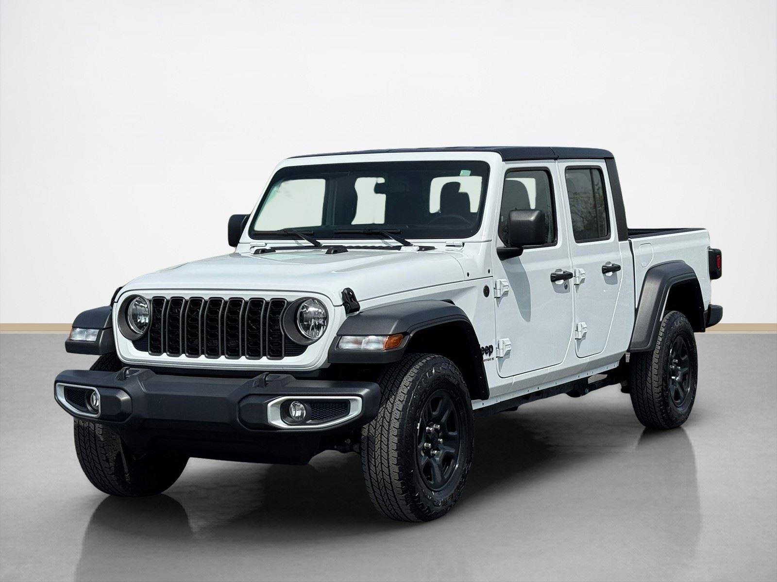 Used 2024 Jeep Gladiator Sport AWD/4WD image 3