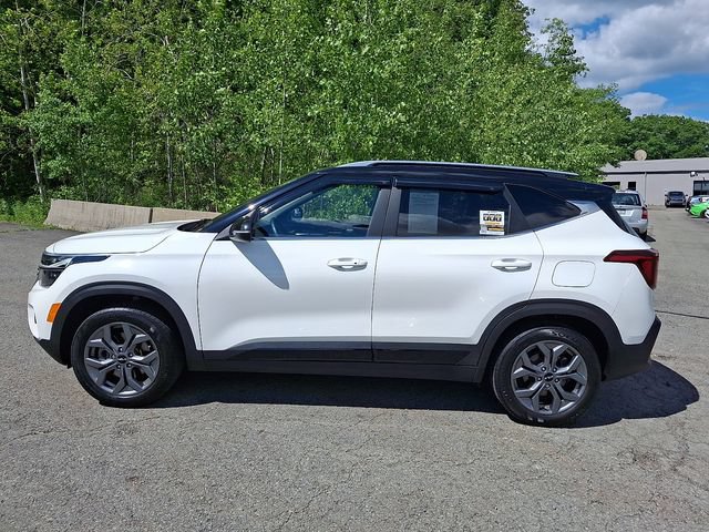 Used 2024 Kia Seltos S AWD/4WD image 2