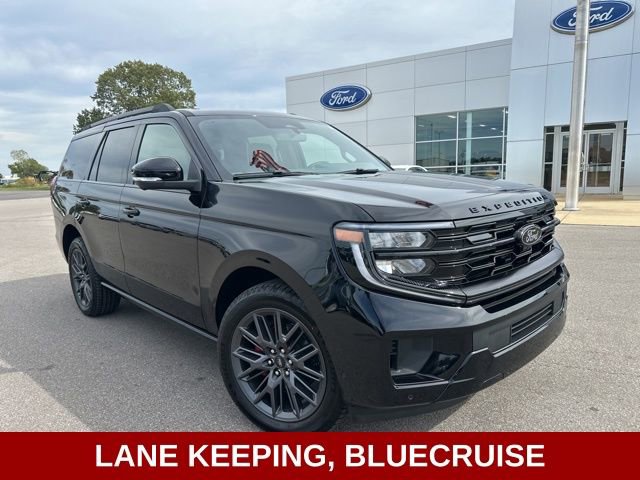 New 2025 Ford Expedition Platinum w/ Stealth Performance Package image 3
