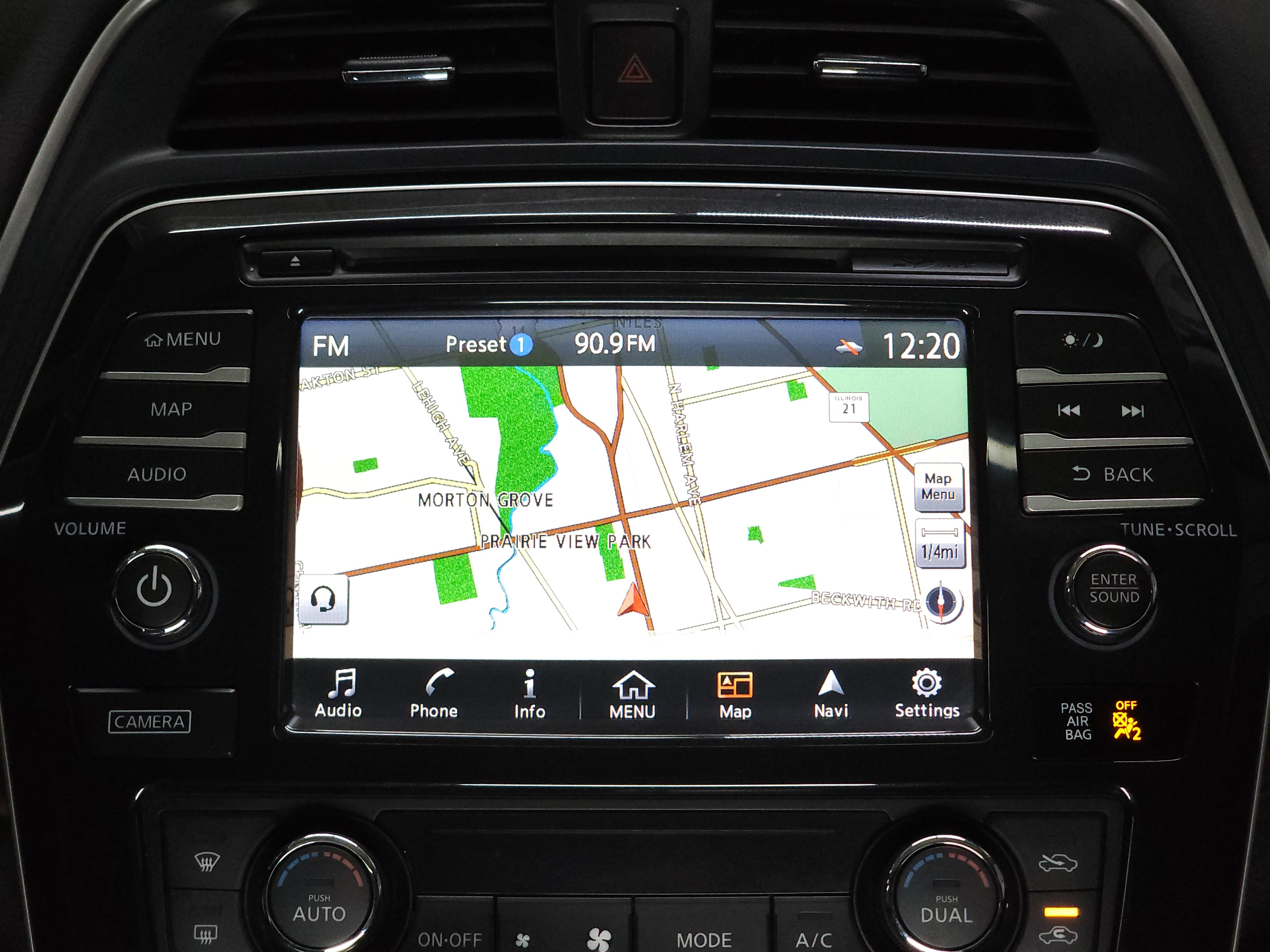 Used 2016 Nissan Maxima Platinum image 27