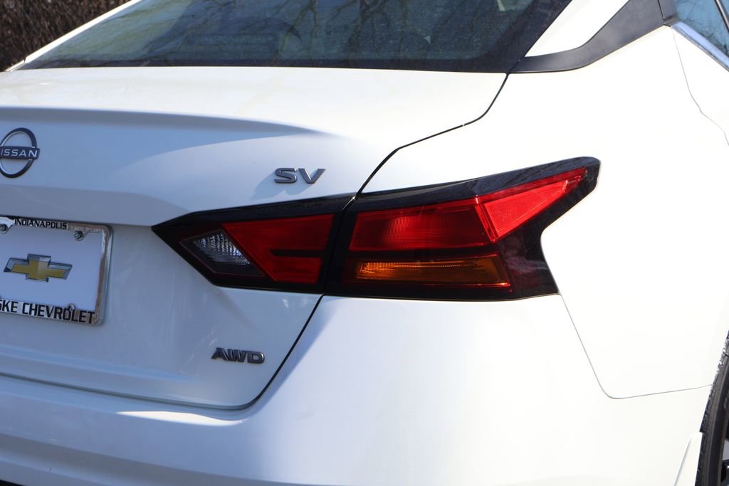 Used 2024 Nissan Altima 2.5 SV image 7
