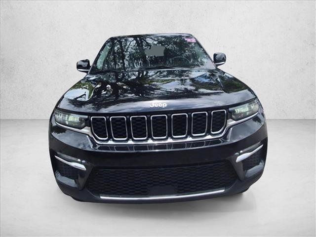Used 2022 Jeep Grand Cherokee Limited AWD/4WD image 2