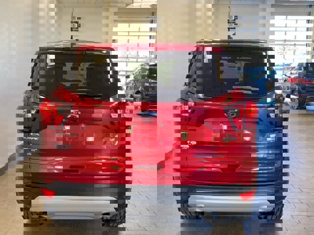 Used 2019 Ford Escape SE image 6