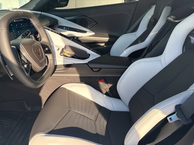 Certified 2025 Chevrolet Corvette Stingray Preferred Conv w/ Z51 Performance Package RWD image 11
