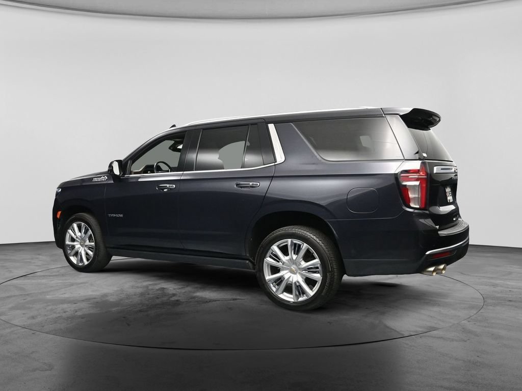 Used 2022 Chevrolet Tahoe High Country w/ Premium Package 2 AWD/4WD image 9