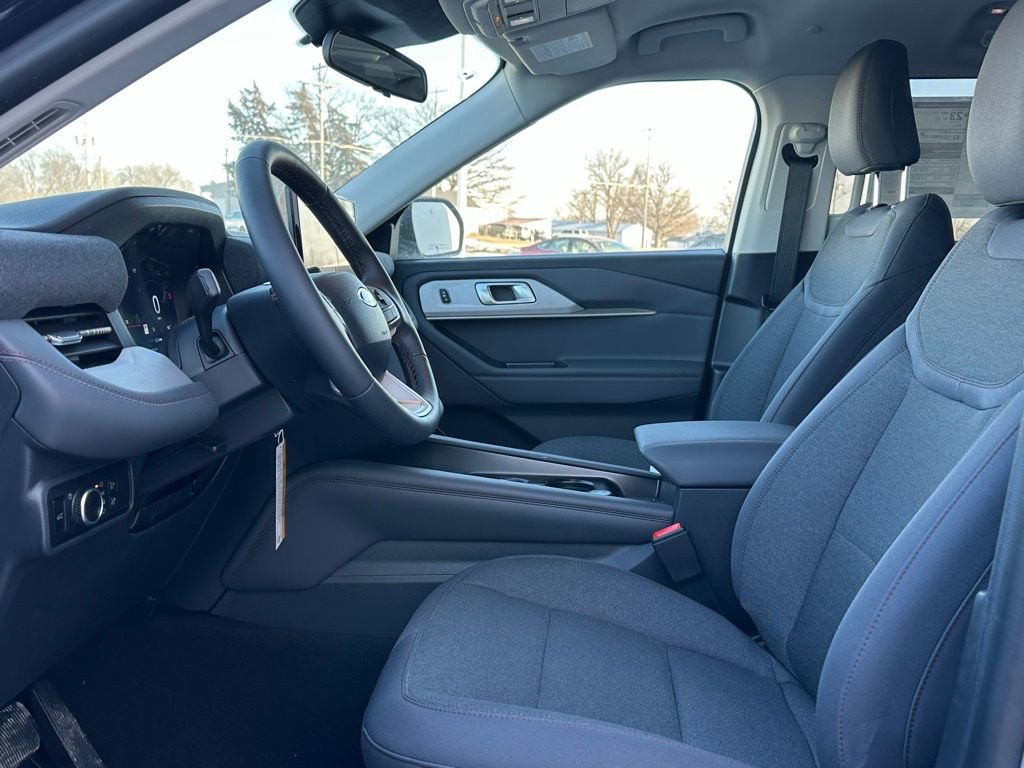 New 2026 Ford Explorer Active image 11