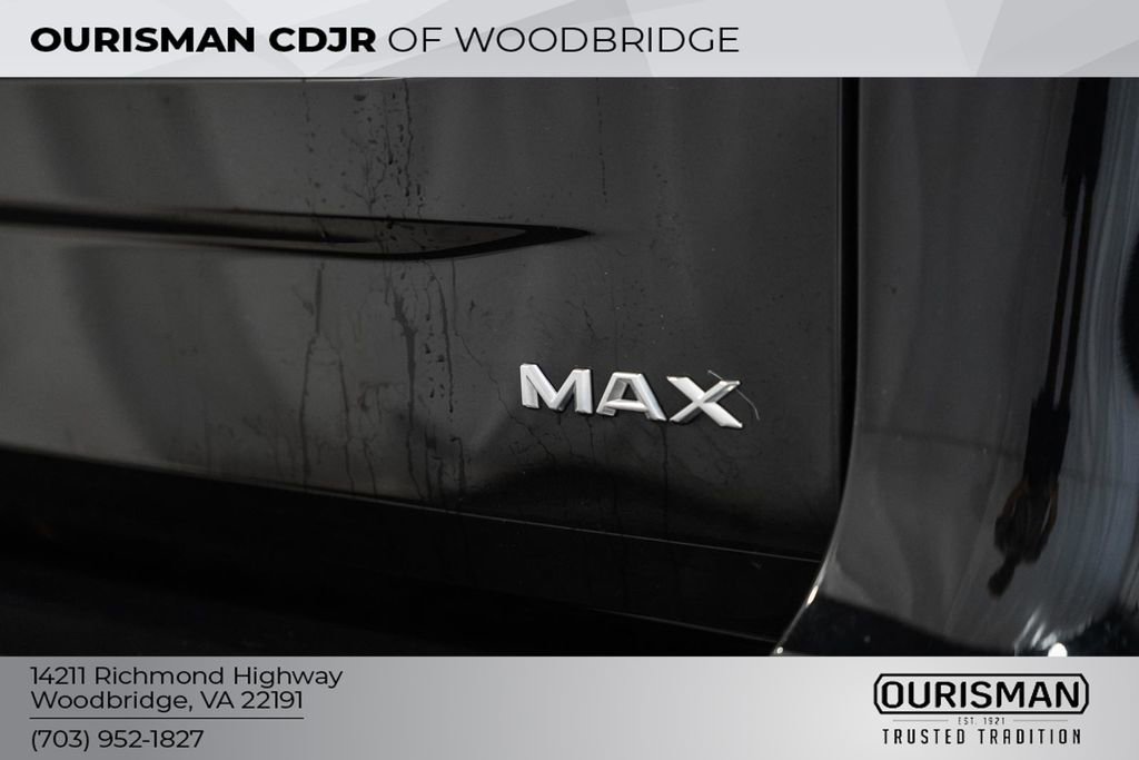Used 2025 Ford Expedition Max Platinum image 9
