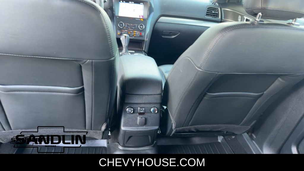 Used 2019 Ford Explorer XLT w/ Equipment Group 202A image 30