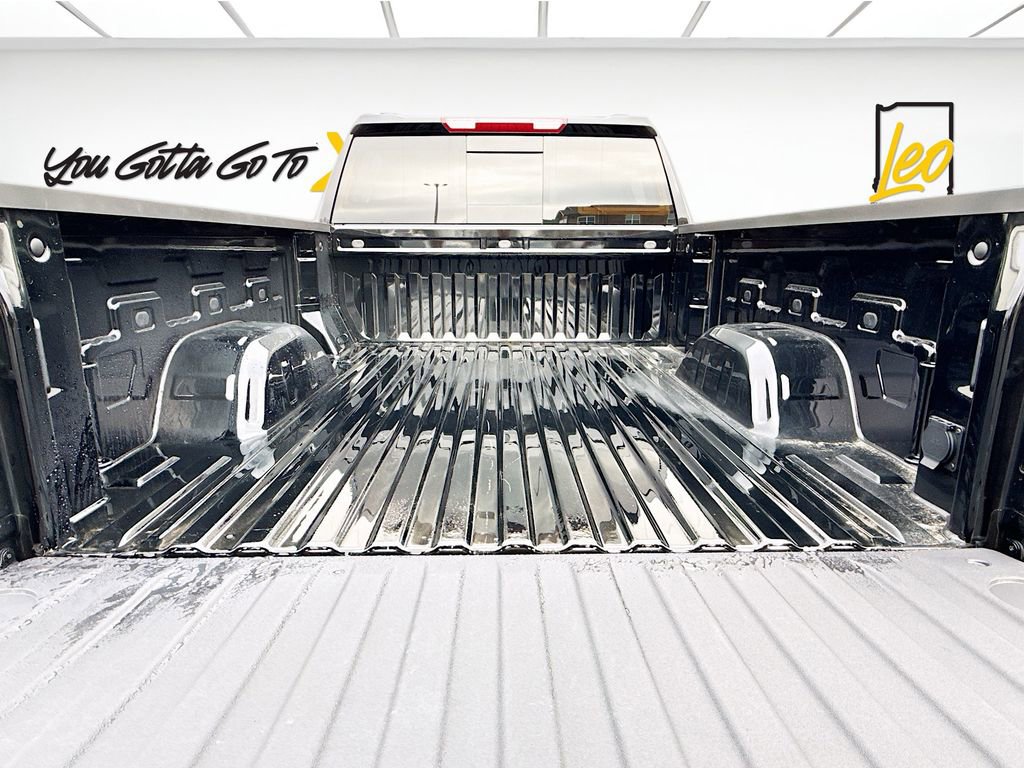 New 2025 Chevrolet Silverado 1500 LT w/ Leather Package image 24