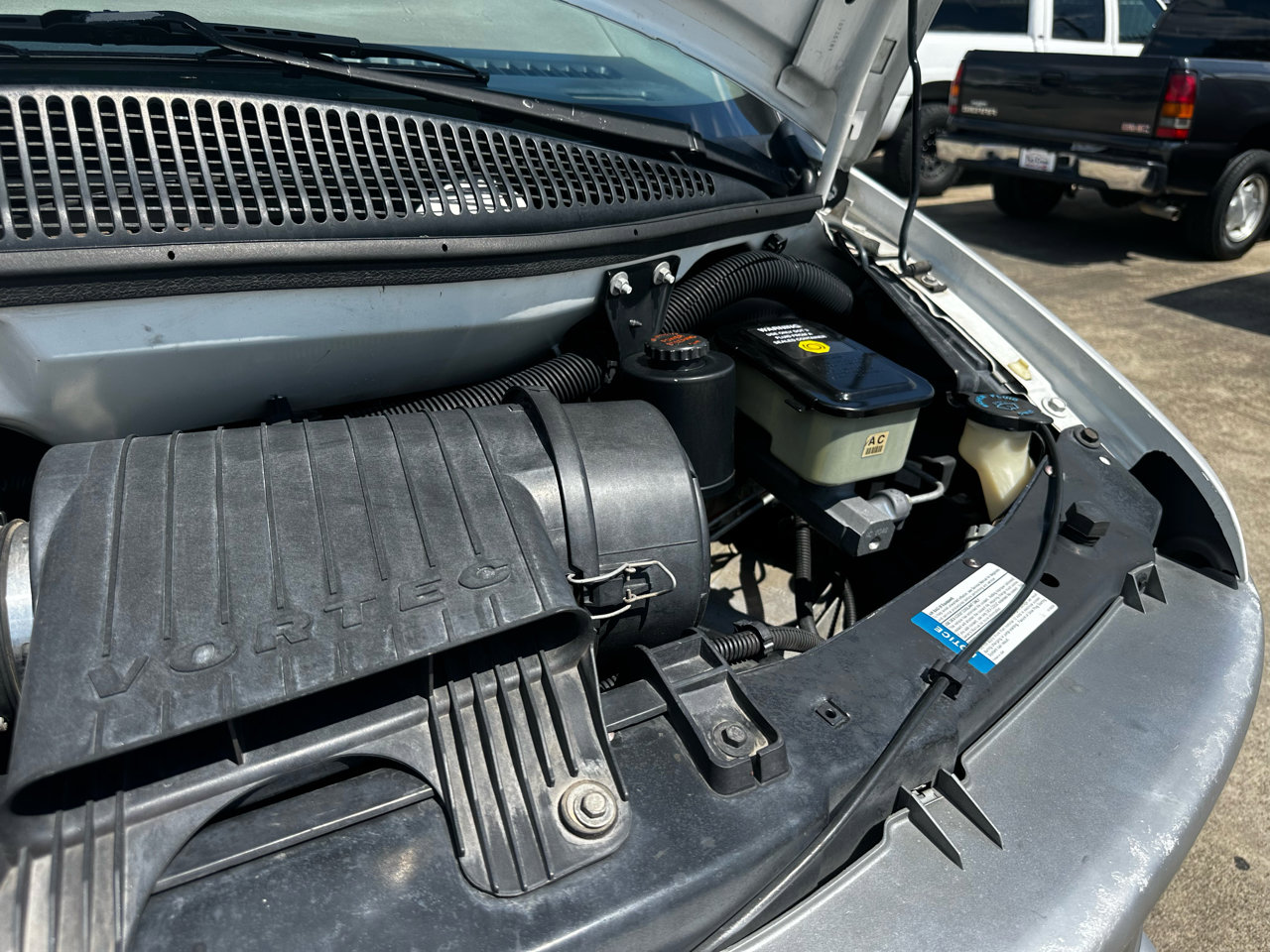 Used 2001 Chevrolet Express 1500 image 57