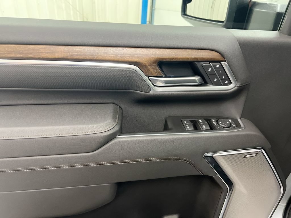 New 2026 Chevrolet Silverado 2500 High Country w/ Technology Package AWD/4WD image 22