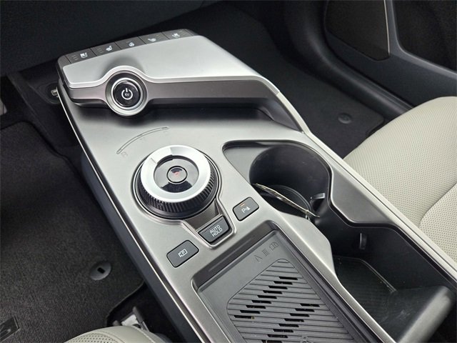 Used 2024 Kia EV6 Wind image 20