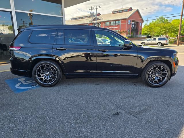 New 2026 Jeep Grand Cherokee L Summit w/ Obsidian Package AWD/4WD image 40