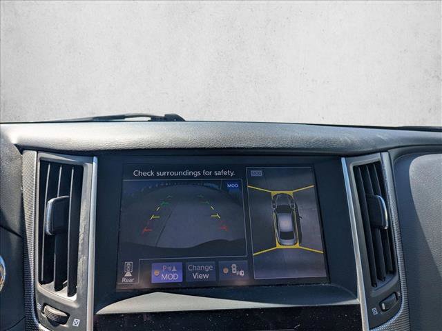 Used 2016 INFINITI Q50 3.0t Premium w/ Driver Assistance Package image 13