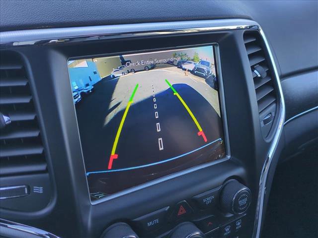 Used 2018 Jeep Grand Cherokee Limited image 14