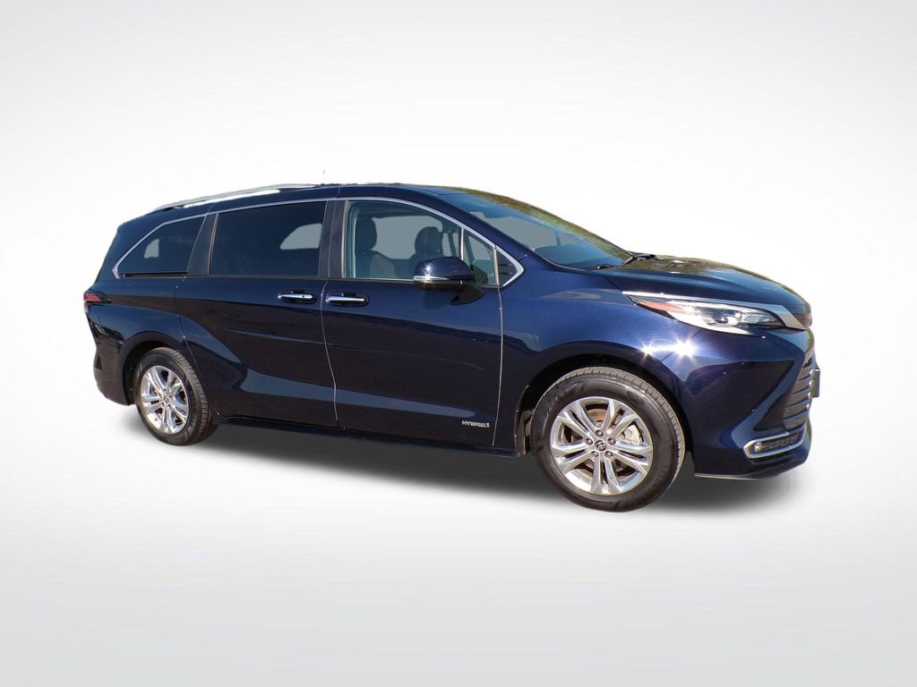 Used 2021 Toyota Sienna Platinum AWD/4WD image 8