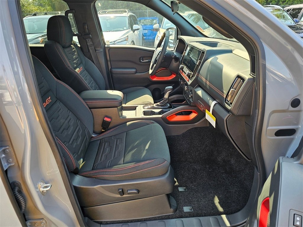 New 2025 Nissan Frontier PRO-4X w/ Interior Protection Package image 26