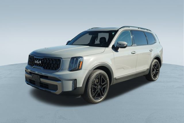 Used 2023 Kia Telluride EX X-Line image 3