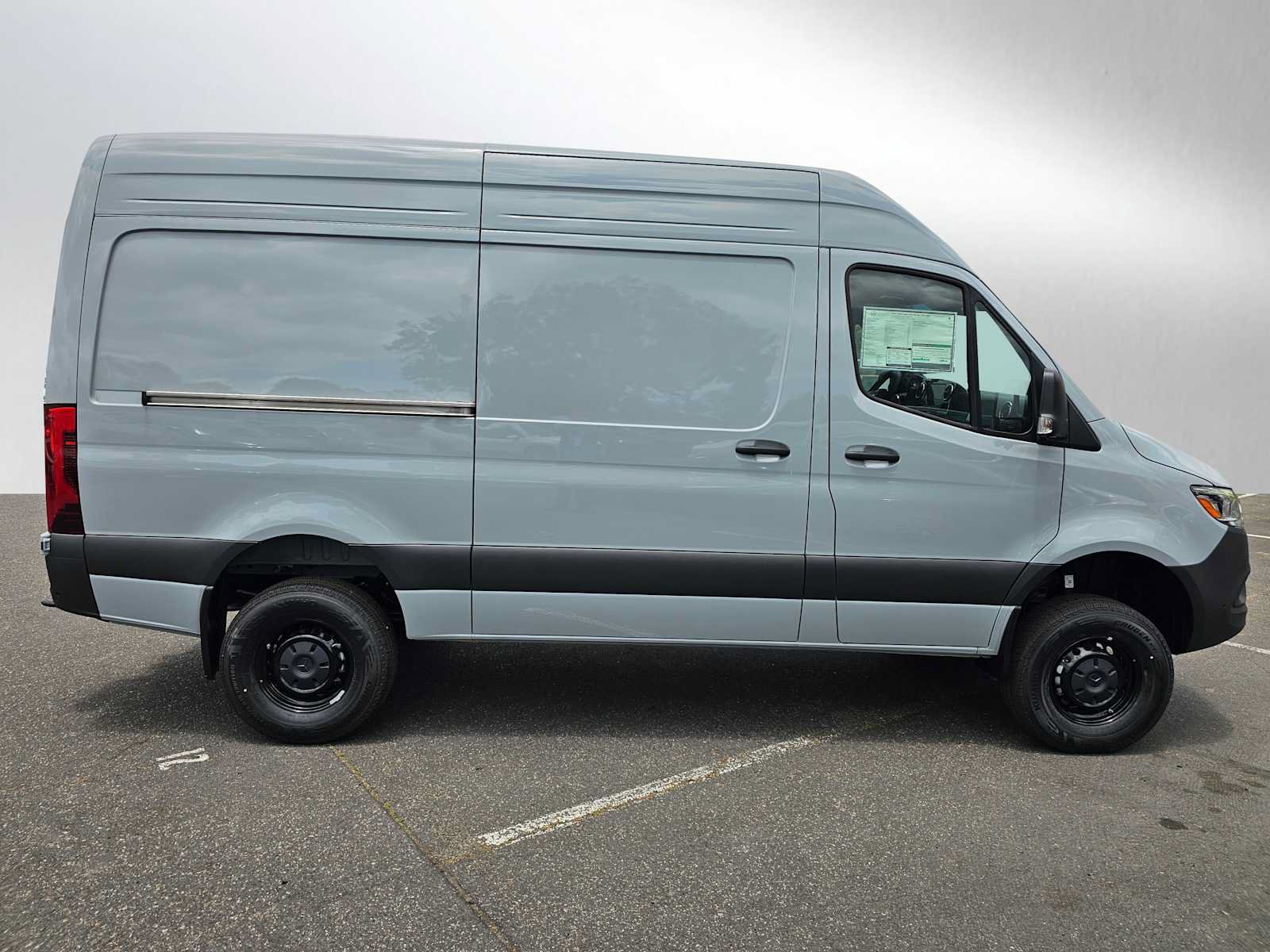 New 2026 Mercedes-Benz Sprinter 2500 image 2