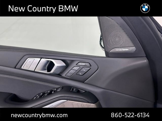 New 2027 BMW X7 xDrive40i w/ Executive Package AWD/4WD image 18