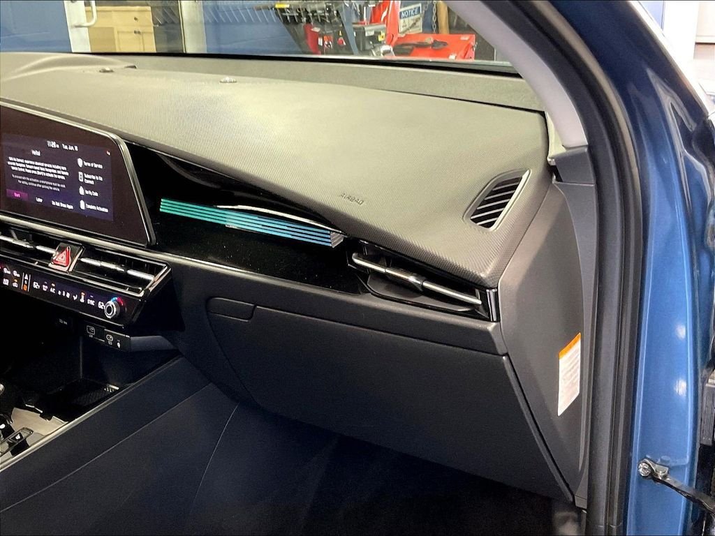 Used 2024 Kia Niro Wind w/ Wind Preserve Package FWD image 13