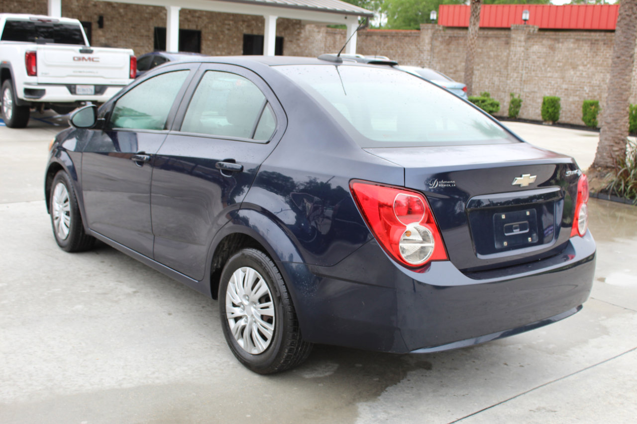 Used 2015 Chevrolet Sonic LS image 12