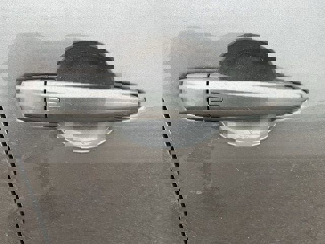 Used 2025 Nissan Sentra SV image 11