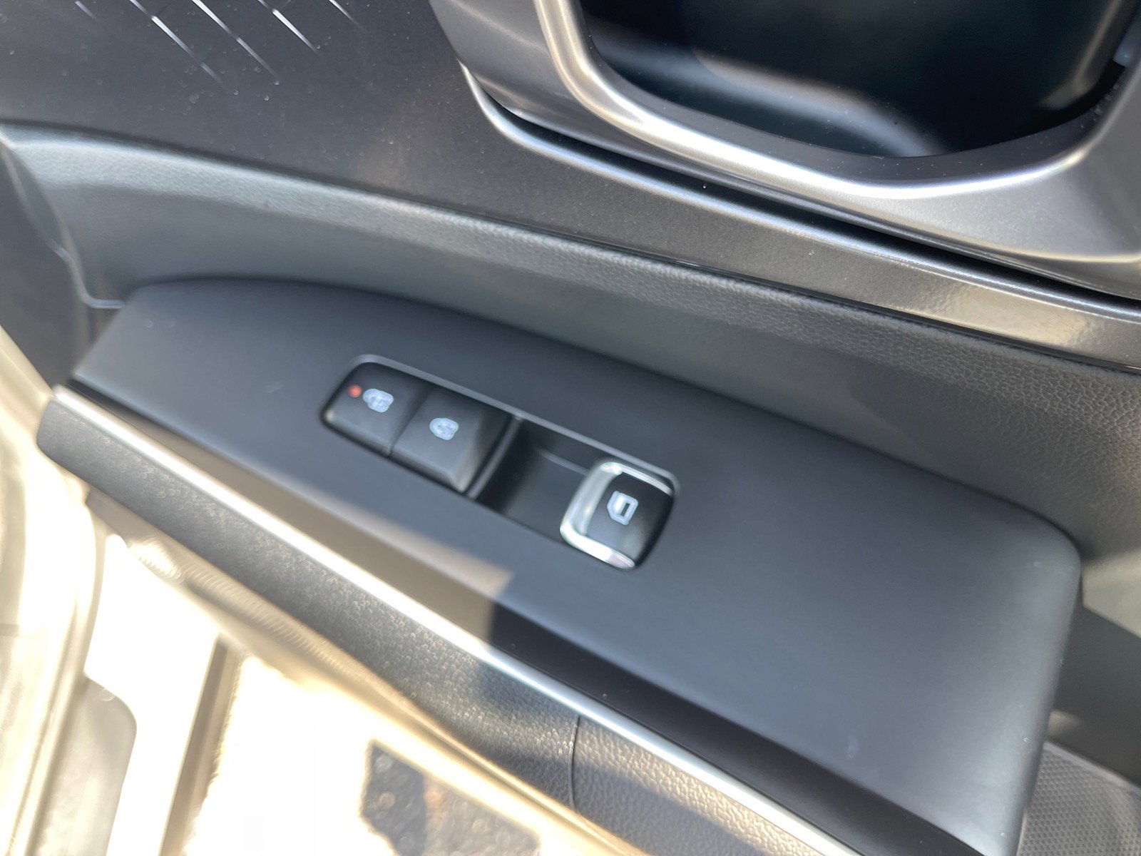 Used 2025 Kia Sorento S w/ Panoramic Sunroof Package image 20