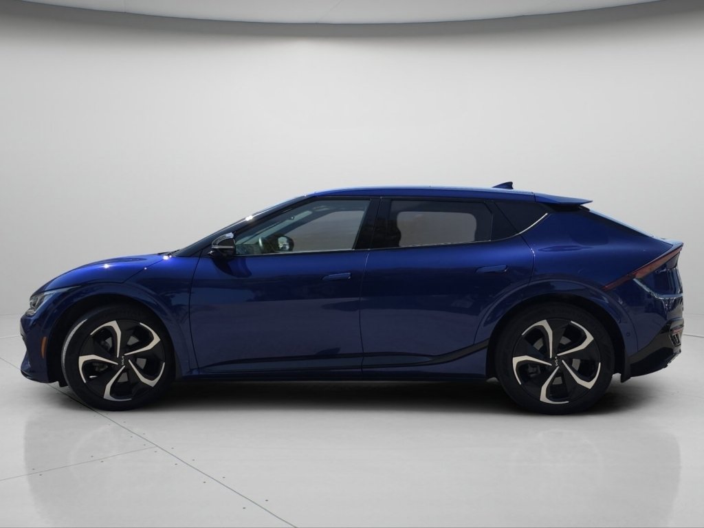 Used 2022 Kia EV6 GT-Line w/ GT-Line Suede Seat Package AWD/4WD image 17