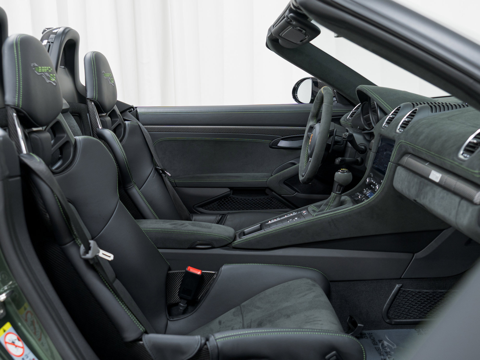 Certified 2024 Porsche 718 Boxster Spyder RS image 40