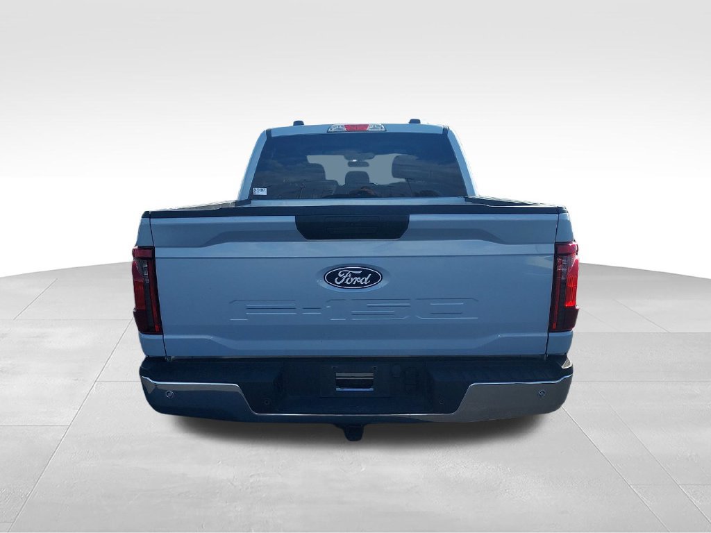 Used 2025 Ford F150 XLT w/ Equipment Group 301A Standard AWD/4WD image 4