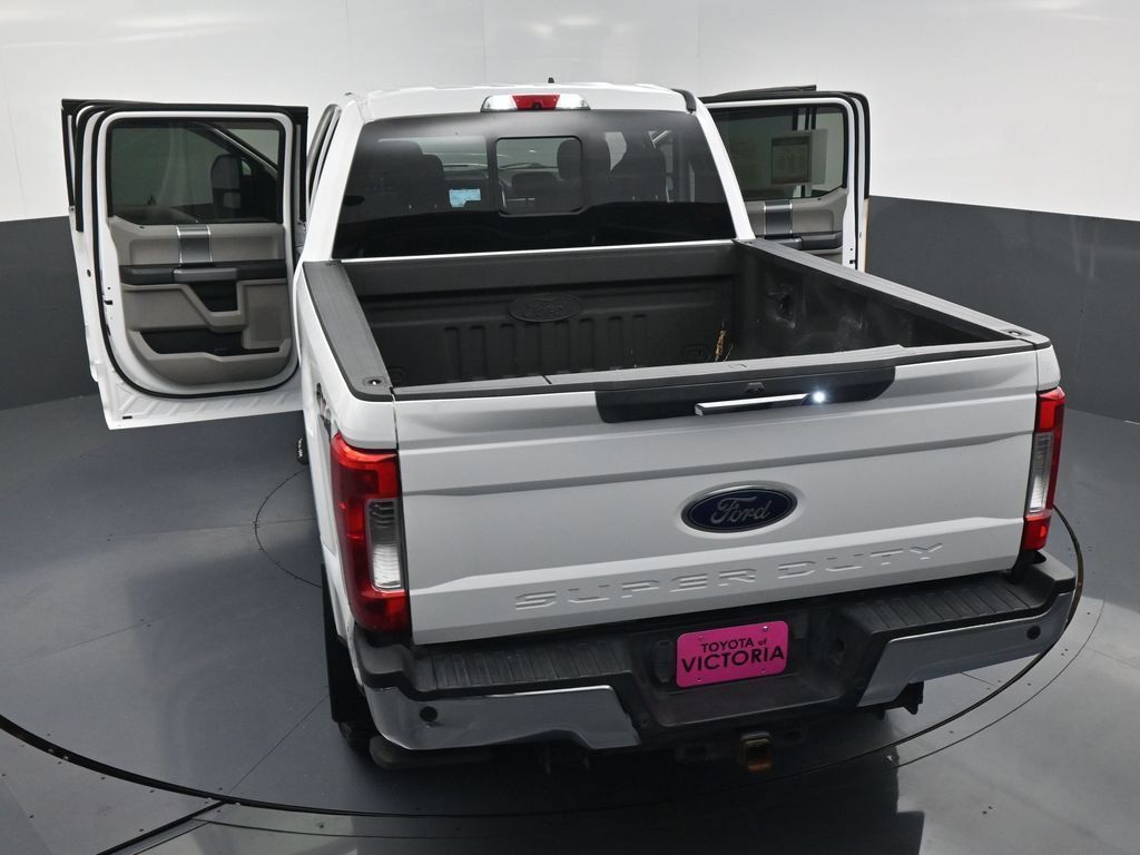 Used 2019 Ford F250 XLT w/ XLT Premium Package AWD/4WD image 21