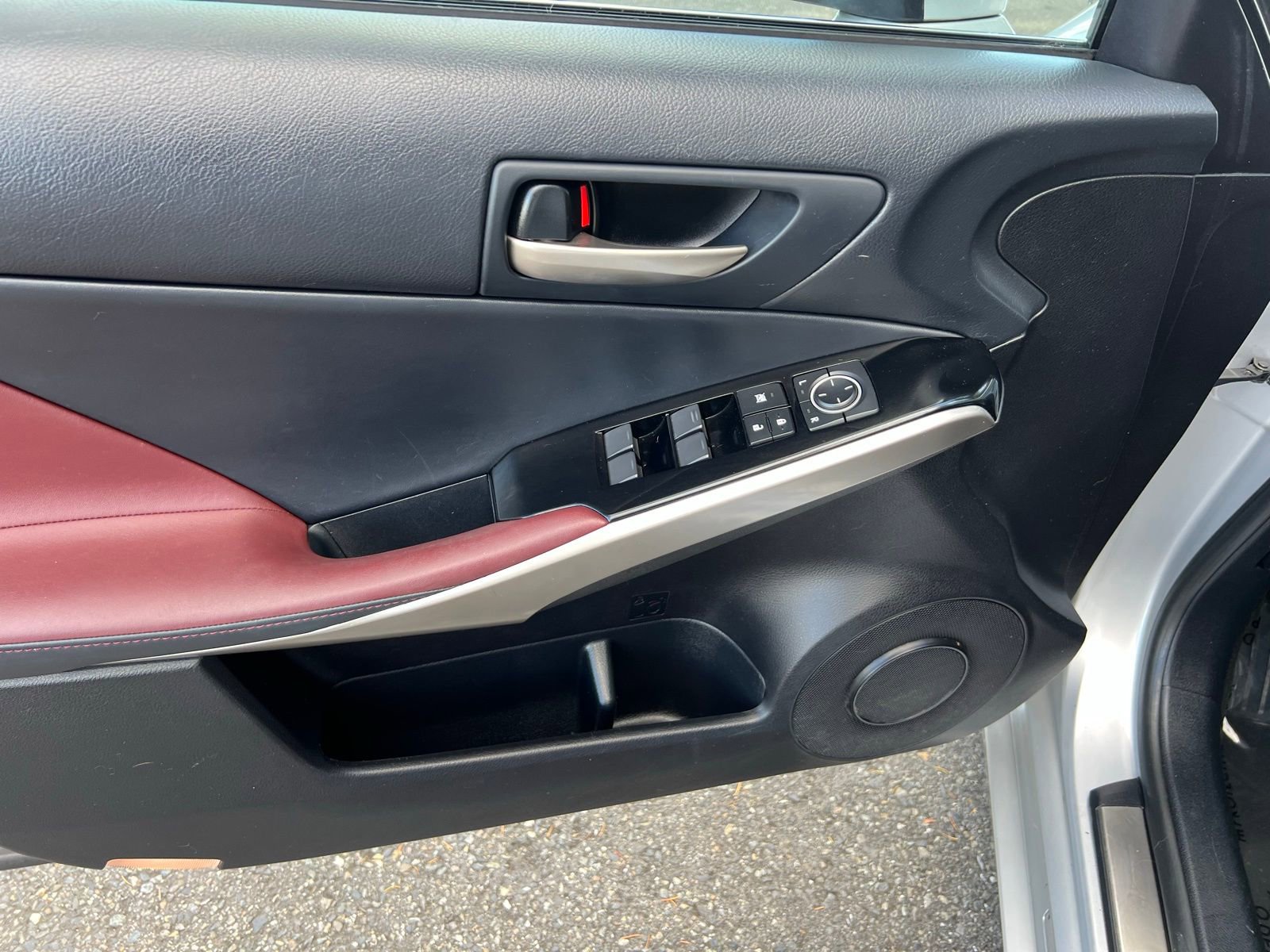 Used 2017 Lexus IS 200t F Sport image 21