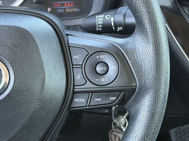 Used 2021 Toyota Corolla LE w/ Carpet Mat Package (TMS) FWD image 15