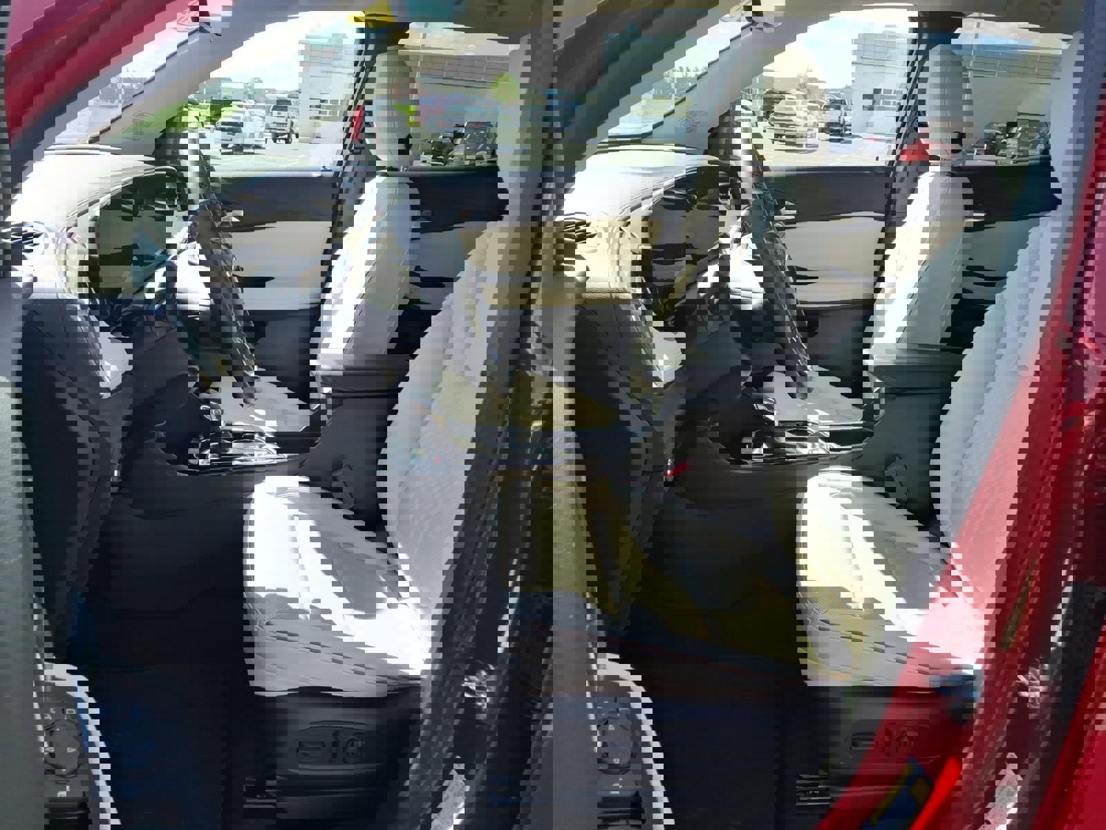 Used 2026 Buick Encore GX Avenir w/ Avenir Technology Package AWD/4WD image 8