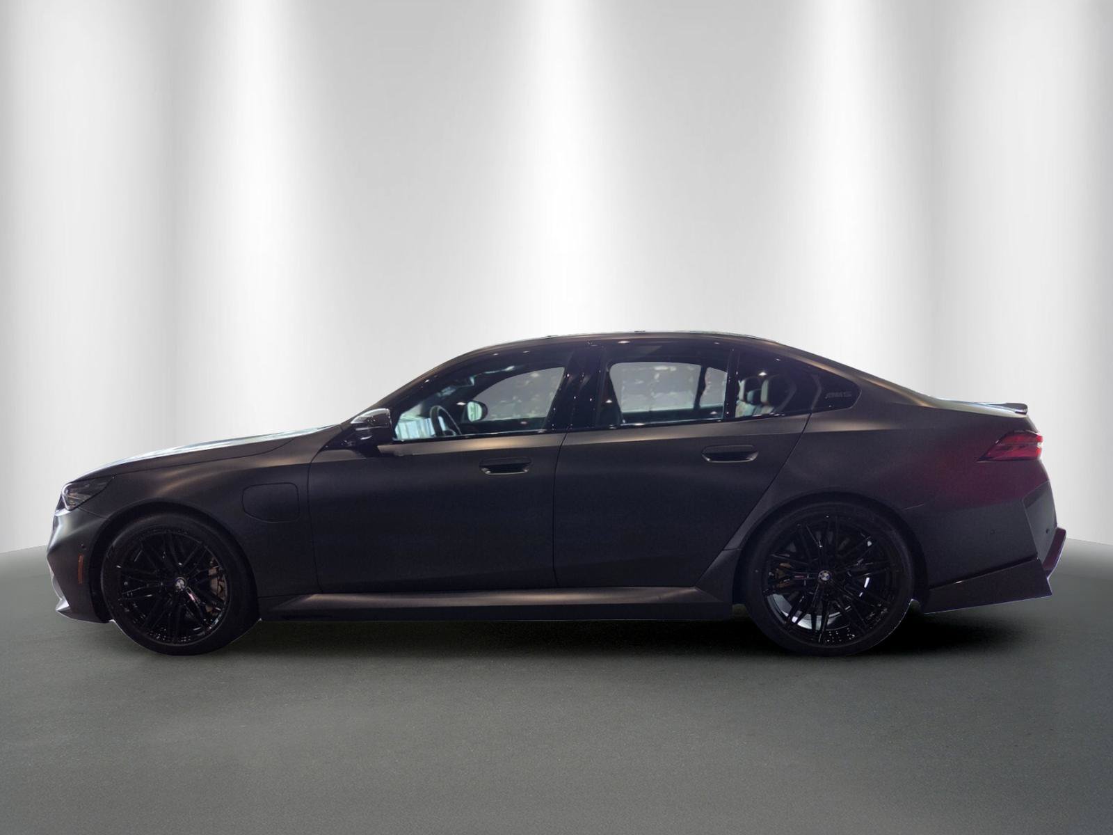 New 2027 BMW M5 AWD/4WD image 4