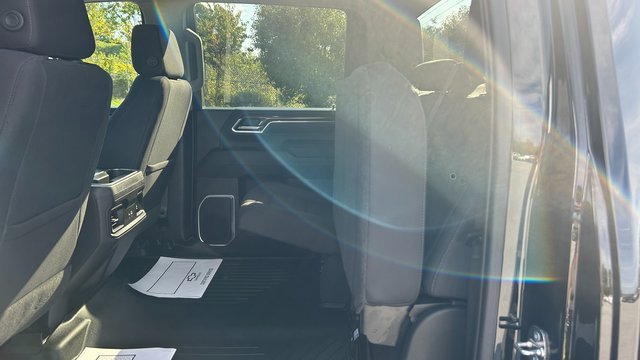 Certified 2024 Chevrolet Silverado 2500 LT w/ Convenience Package image 38