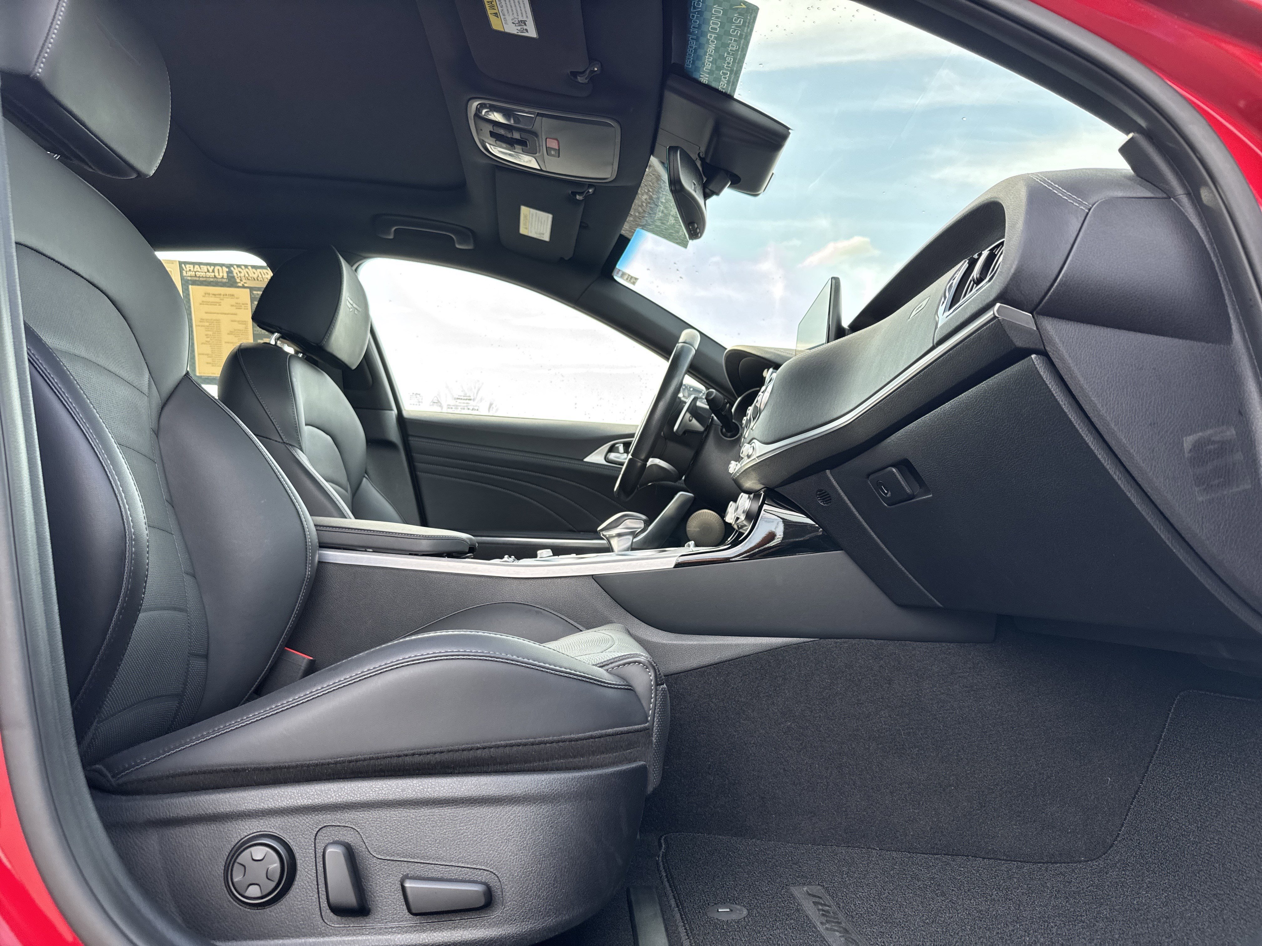 Used 2023 Kia Stinger GT2 image 29