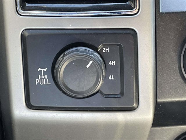 Used 2019 Ford F350 Lariat w/ Chrome Package image 24