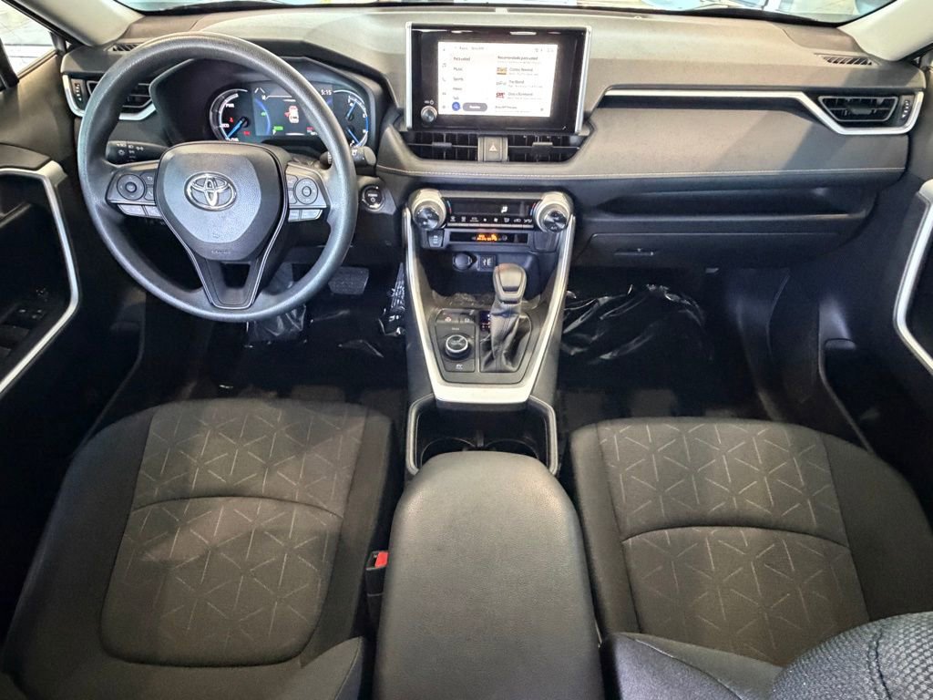 Certified 2025 Toyota RAV4 XLE image 30