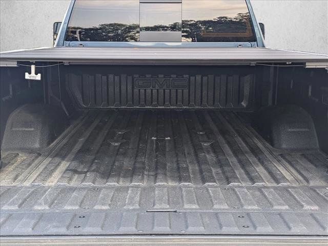 Used 2025 GMC Sierra 3500 Denali w/ Denali Reserve Package image 6