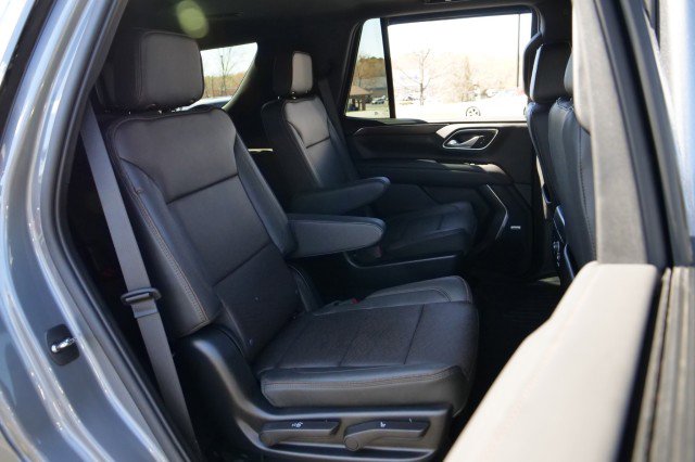 Used 2022 Chevrolet Tahoe High Country image 36