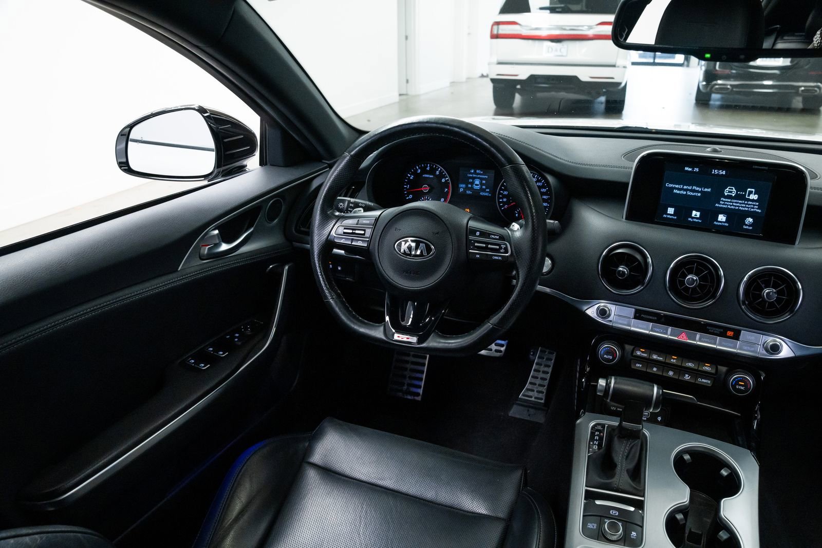 Used 2021 Kia Stinger GT image 10