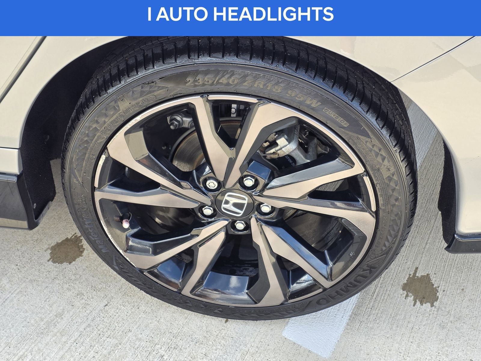 Used 2018 Honda Civic Sport image 10