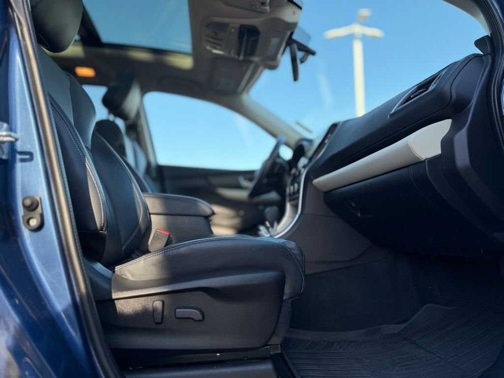 Used 2022 Subaru Ascent Limited w/ Technology Package image 22