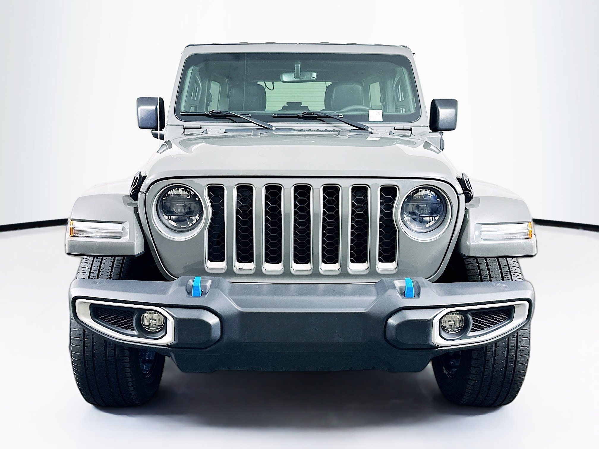 Used 2023 Jeep Wrangler Sahara image 2
