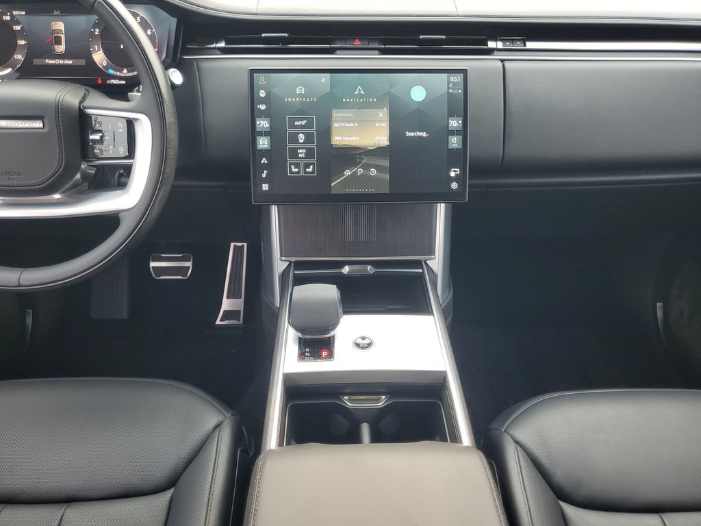 Used 2025 Land Rover Range Rover Long Wheelbase Autobiography AWD/4WD image 31