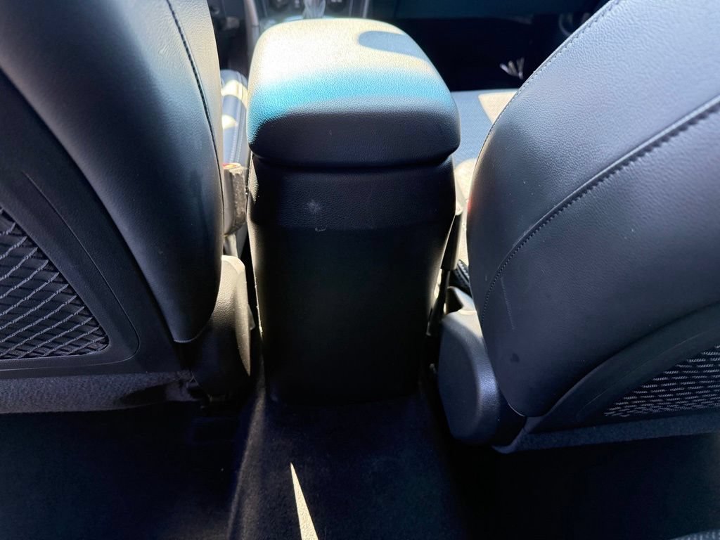 Used 2021 Hyundai Kona Ultimate w/ Cargo Package AWD/4WD image 17