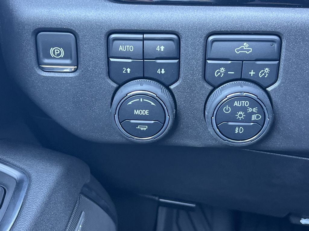 New 2025 Chevrolet Silverado 1500 LT Trail Boss w/ Convenience Package II image 11