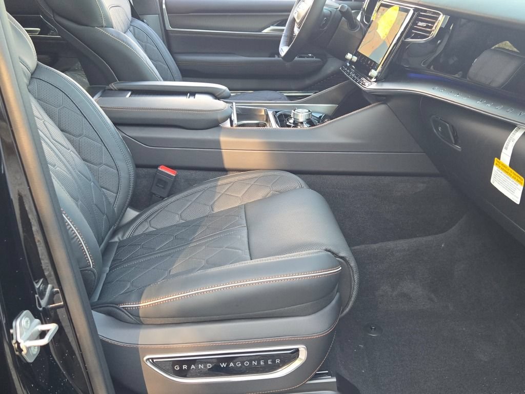 New 2026 Jeep Grand Wagoneer L Summit AWD/4WD image 7